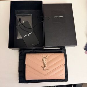 Saint Laurent Cassandre Matelassé Small Envelope Wallet in Pale Pink